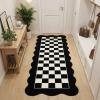 Scalloped Checkered|black & White